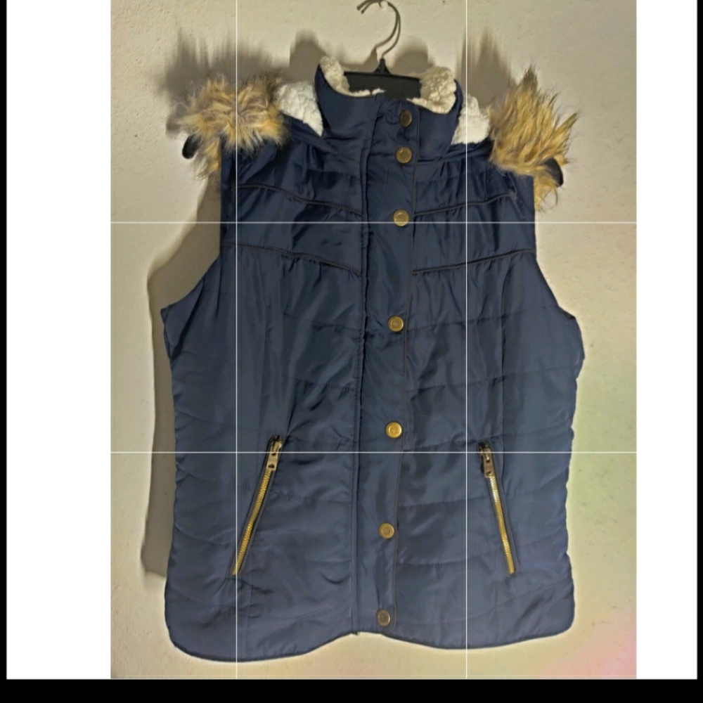 Aeropostale Navy pluffer jacket